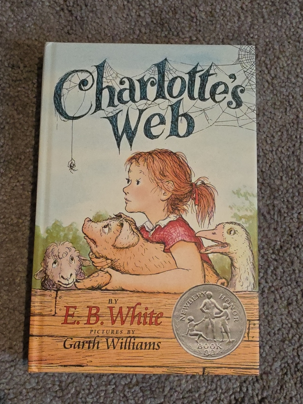 Charlotte's Web Hardcover Book - Classic Illustrated Cover